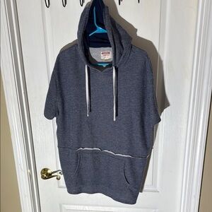 Mossimo Supply Co. Men's Blue Short Sleeve Hoodie